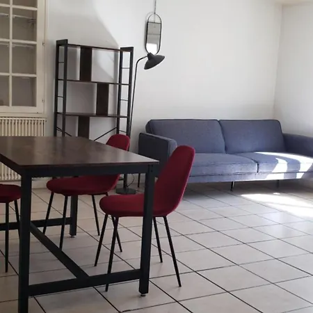 Grand A * Thouars